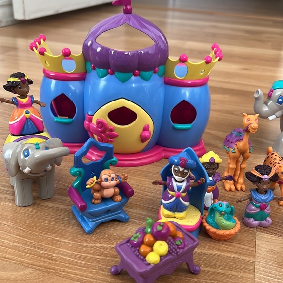 Aladdin and Princess Jasmine Play Set - Picture 15 of 16